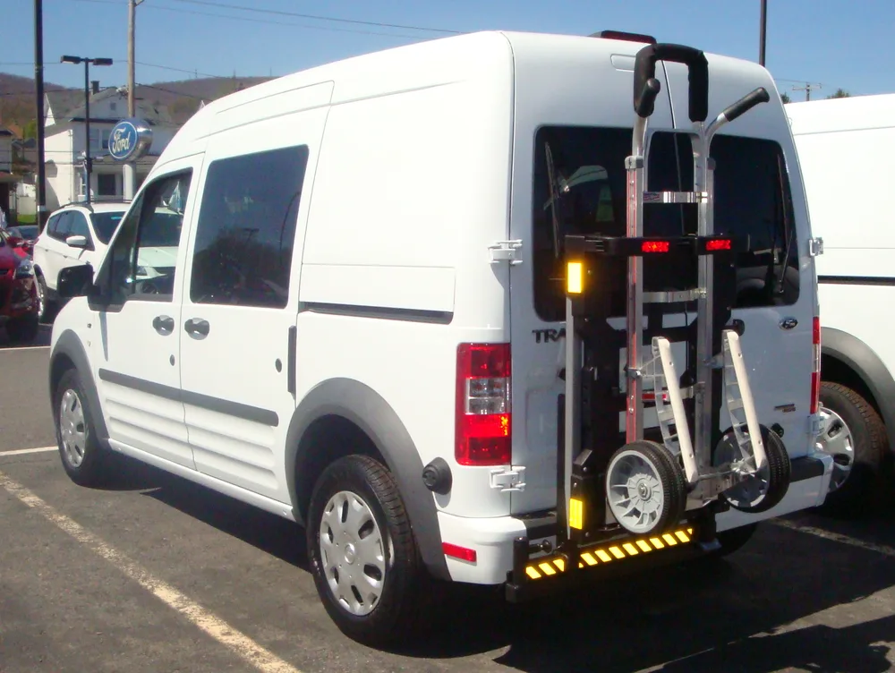Safe Practices for Transporting Dry Ice